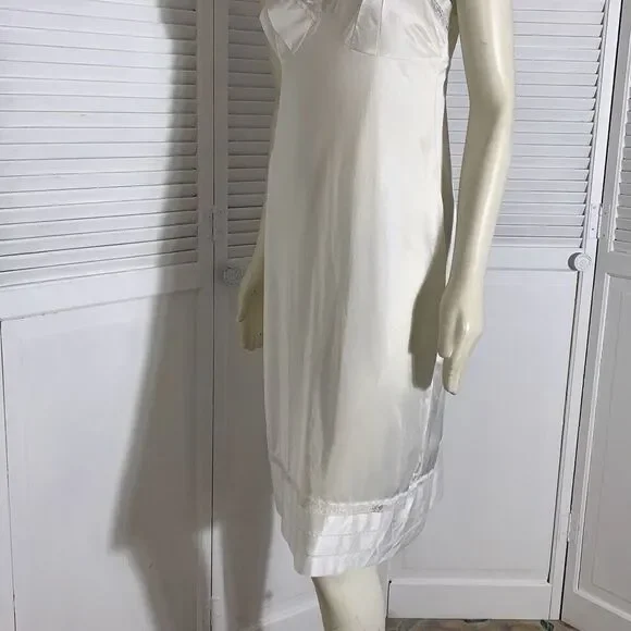 Vintage Lorraine Size 36 Tall Made in USA 100% Antron III‎ Nylon White Full Slip - Picture 12 of 15